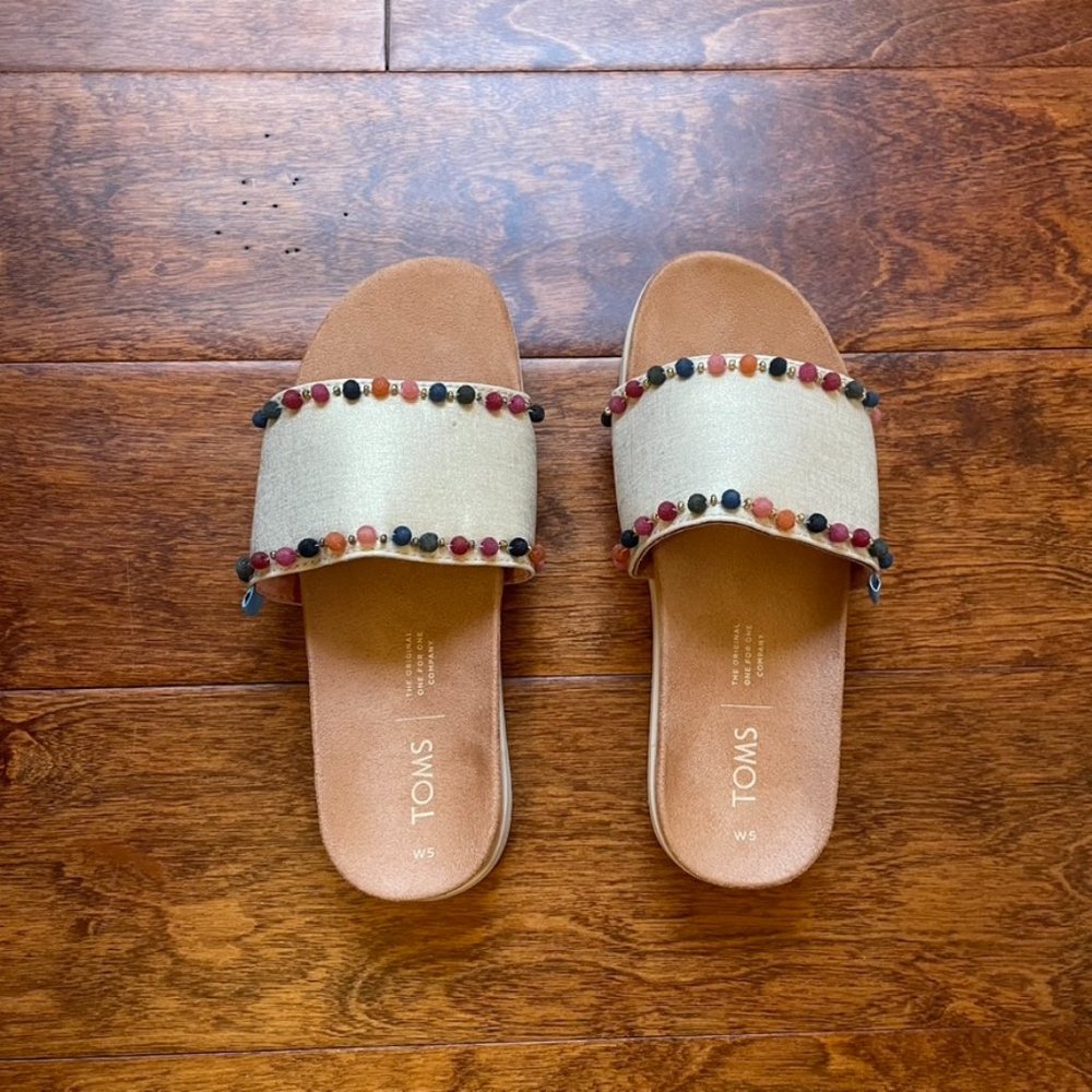 Brand new Toms rainbow pom sandals